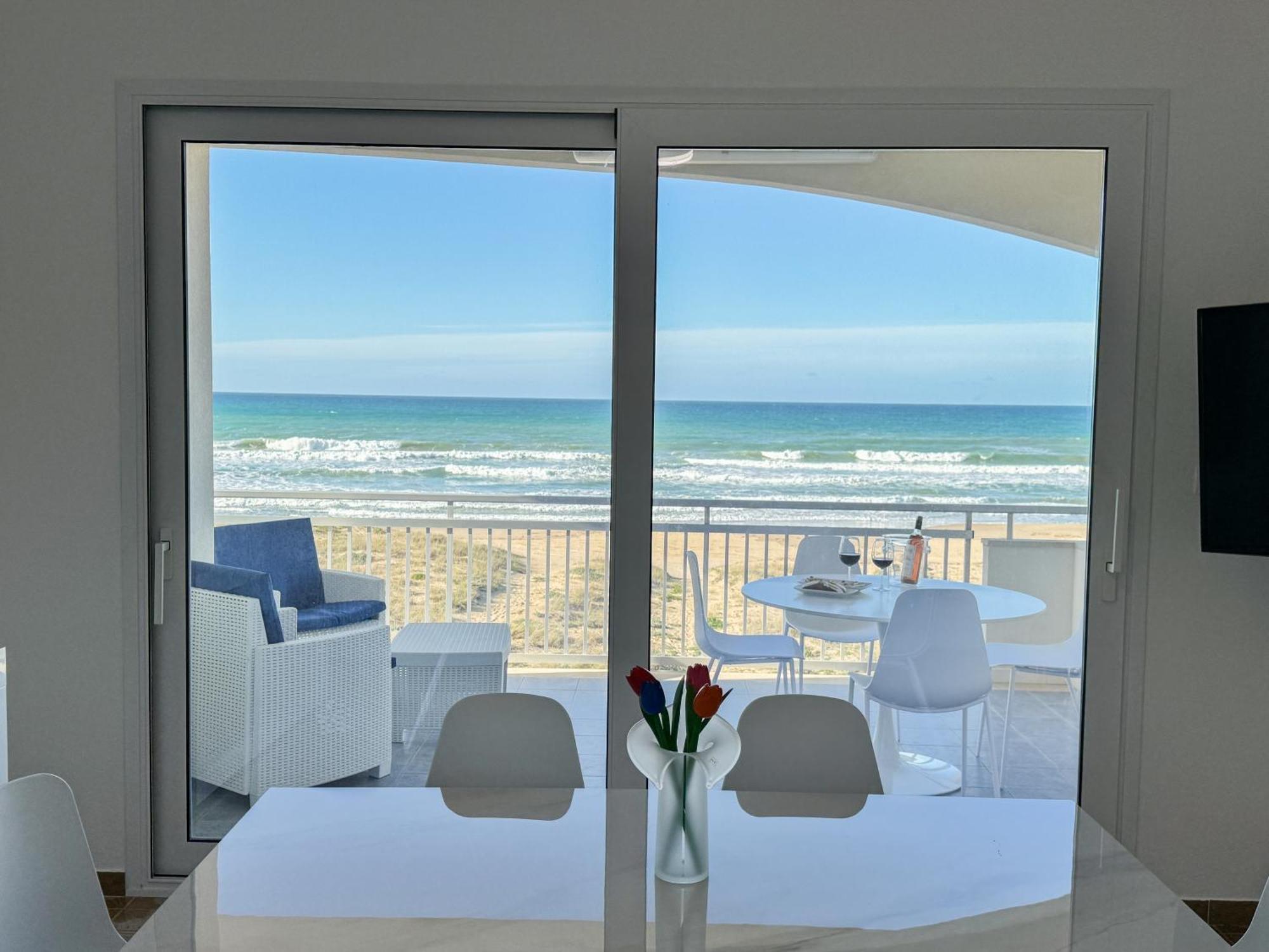 La Perla Sulla Spiaggia Alcamo Marina Exterior foto